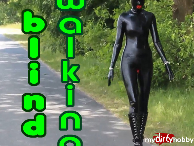 GummiPuppe macht Walking